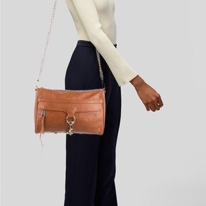 Description
Rebecca Minkoff Crossbody Bag
Brown Leather Large Crossbody Bag